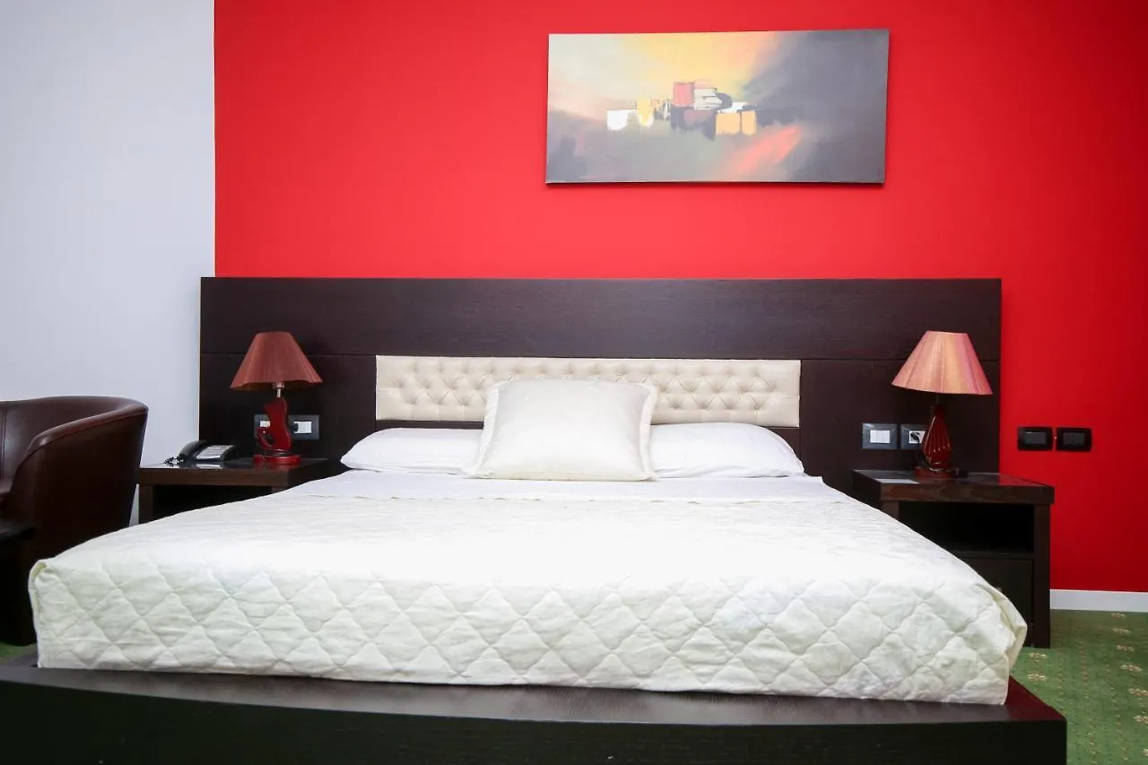 Hotel Brooklyn Vlorë 3*,  Albanien